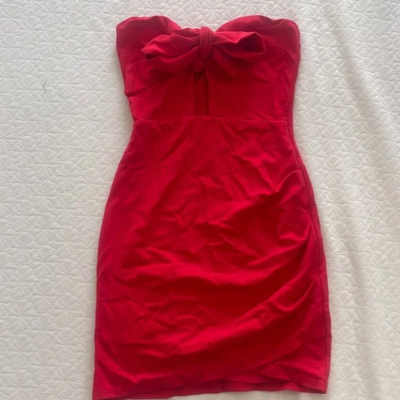 strapless open back dress Cali - Red Peep Hole Bandage Midi Dress | Red Bandage Dresses